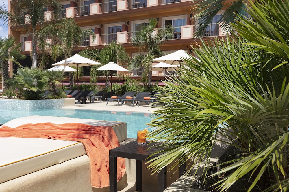 Luna Park Hotel Yoga and Spa 42/43