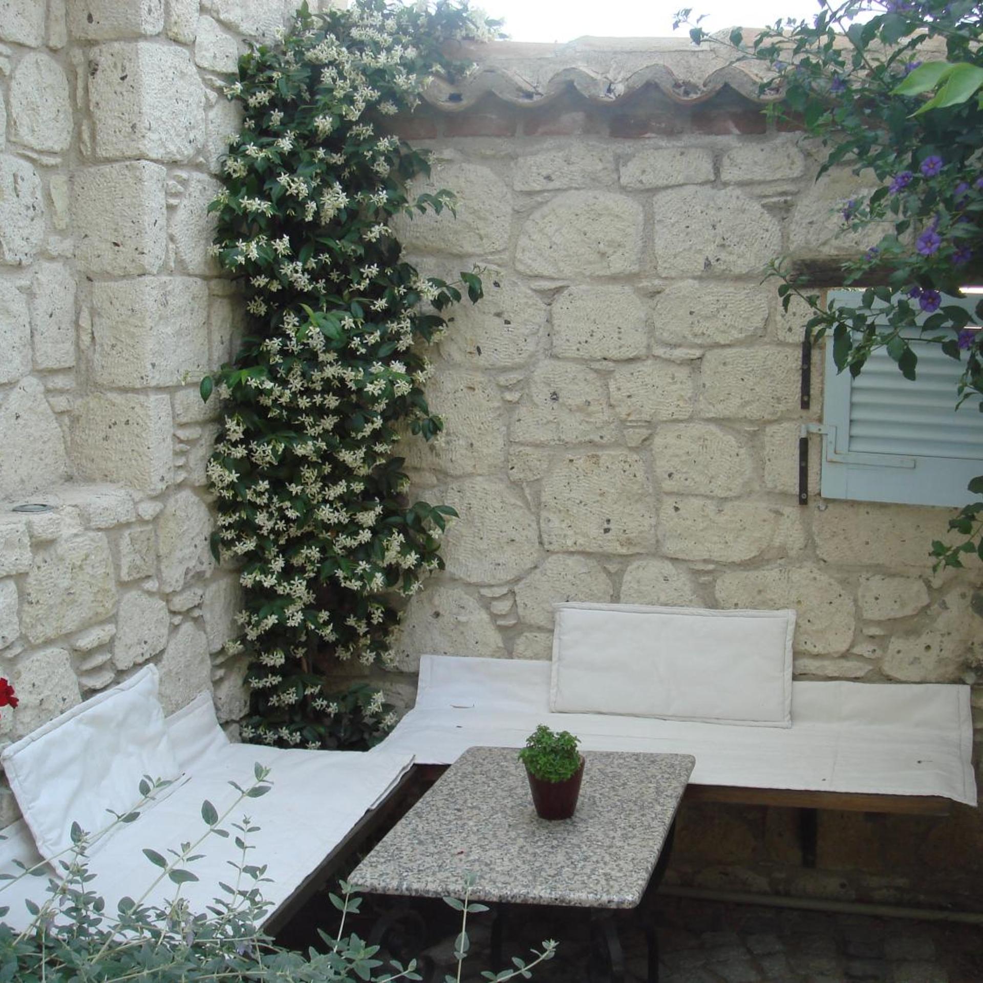Icirliev Alacati 11/56