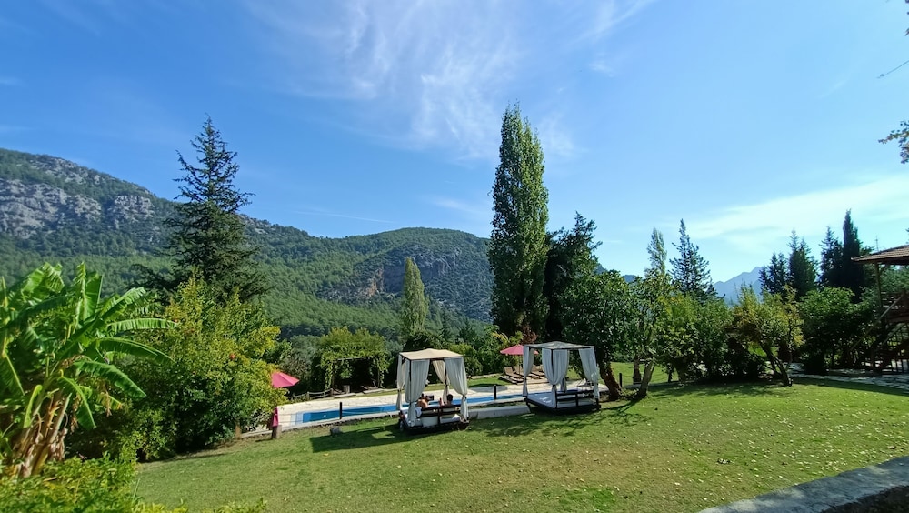 Lycia Hotel Ulupinar 34/50