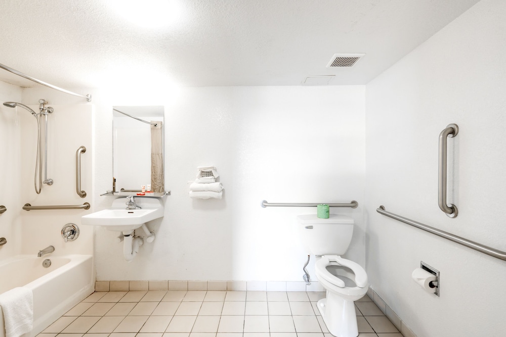 OYO Hotel Houston Katy Freeway 10/27