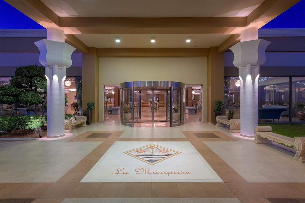 La Marquise Luxury Resort Complex 9/71
