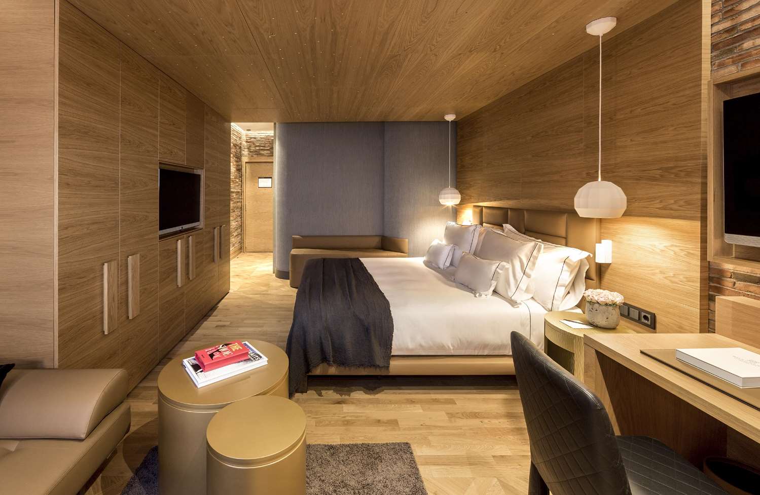 جناح جونيور بسرير كينج، Monument Hotel 3/5