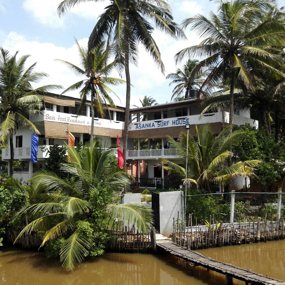 Asanka Surf House 28/40