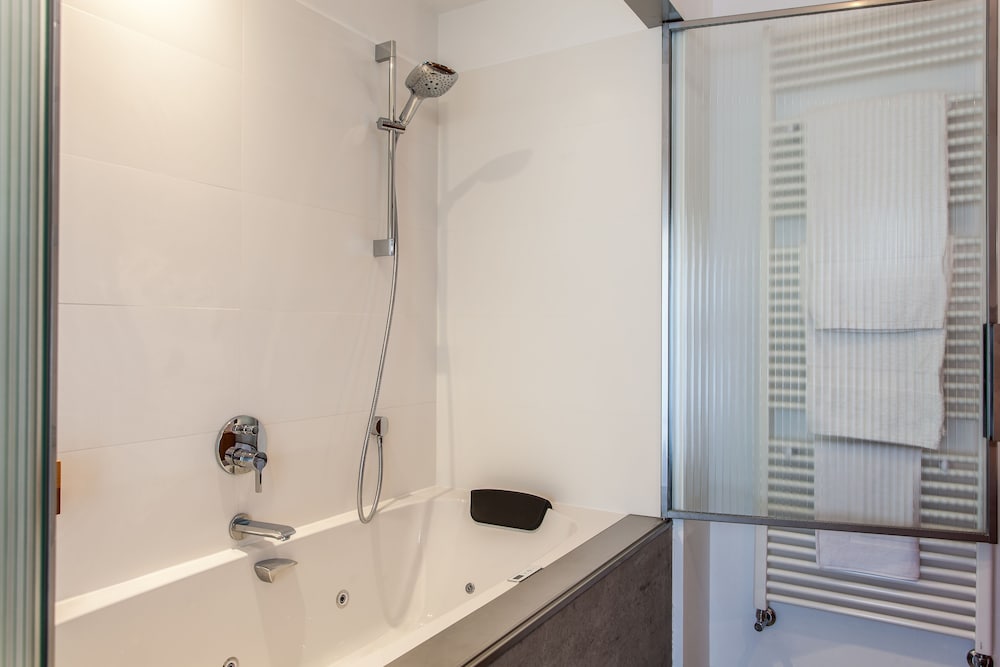 Bela Fisterra 39/48