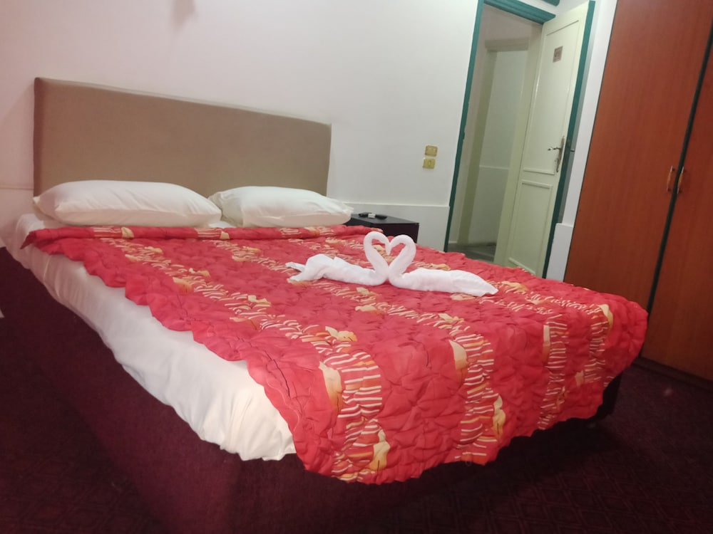 Invitation Hotel 19/40