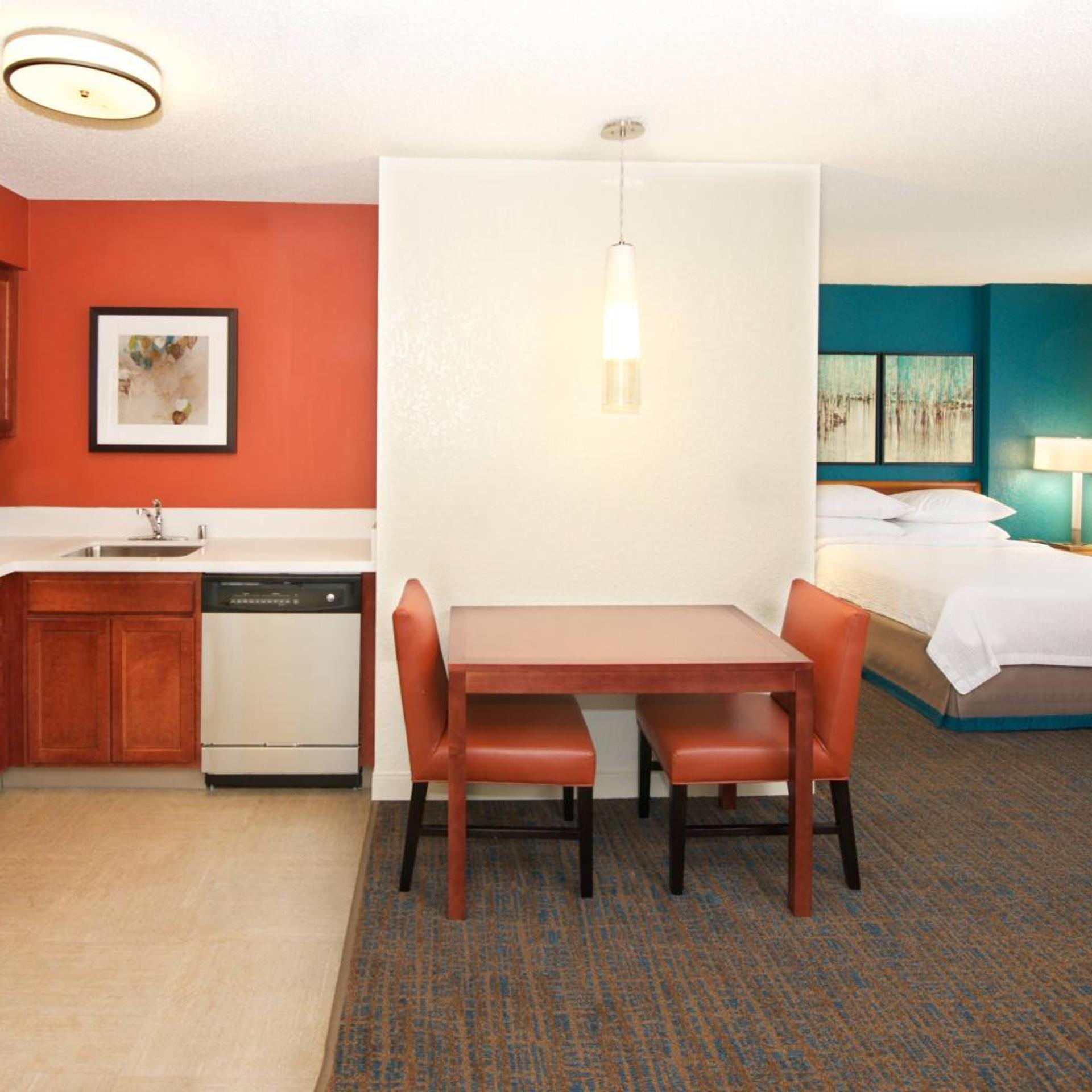 Pure, Wellness, Studio, Suite, Queen Bed, Allergy Friendly