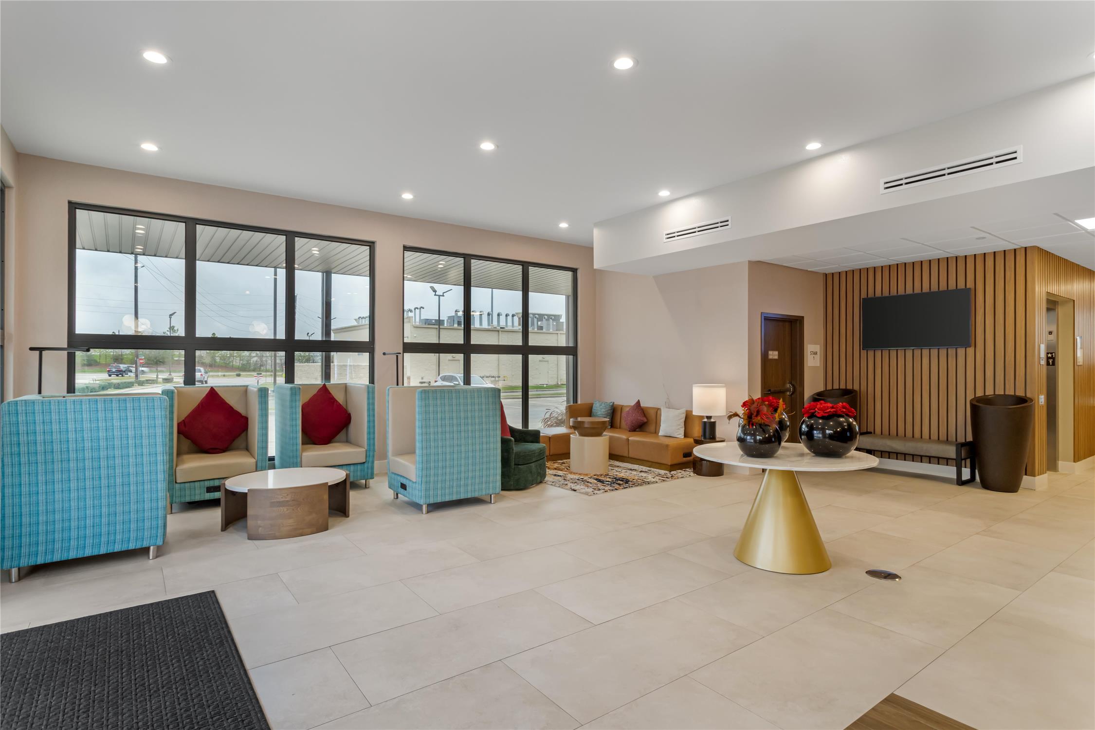 Best Western Plus Pearland/Houston Medical Center Hotel 32/37