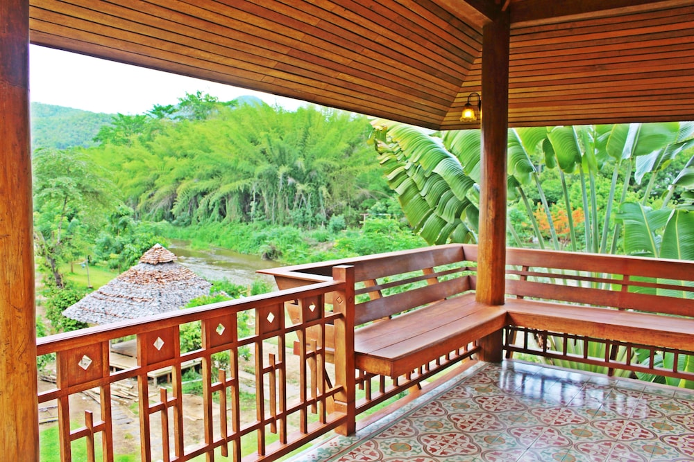 Pai Vimaan Resort 35/50