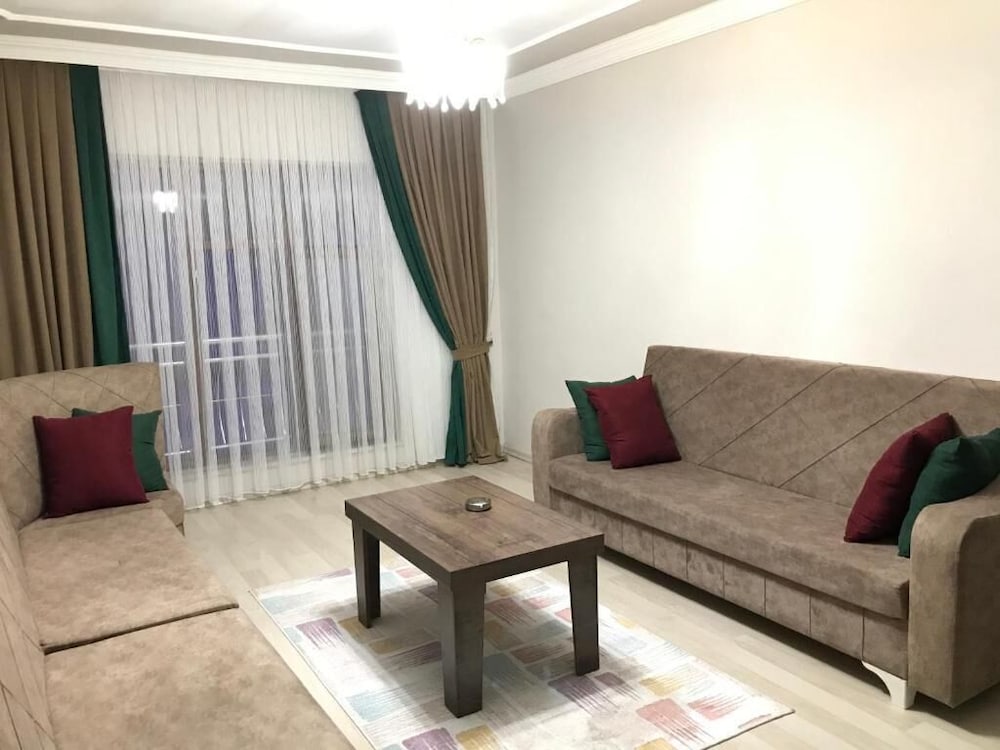Comfort Suites Hotel 28/50