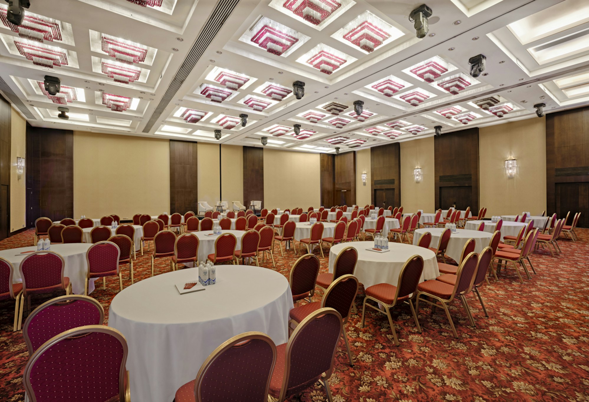 Millennium Hotel and Conference Centre Gloucester London 58/65