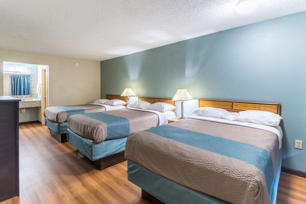 Motel6 Kenly, NC 17/41