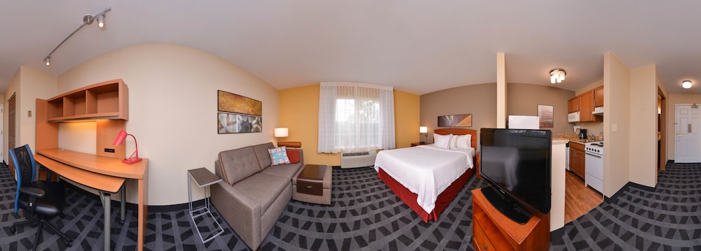 Candlewood Suites St Louis St Charles an IHG Hotel 26/36