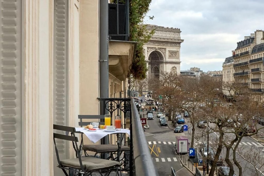 Hotel La Regence Etoile 37/50
