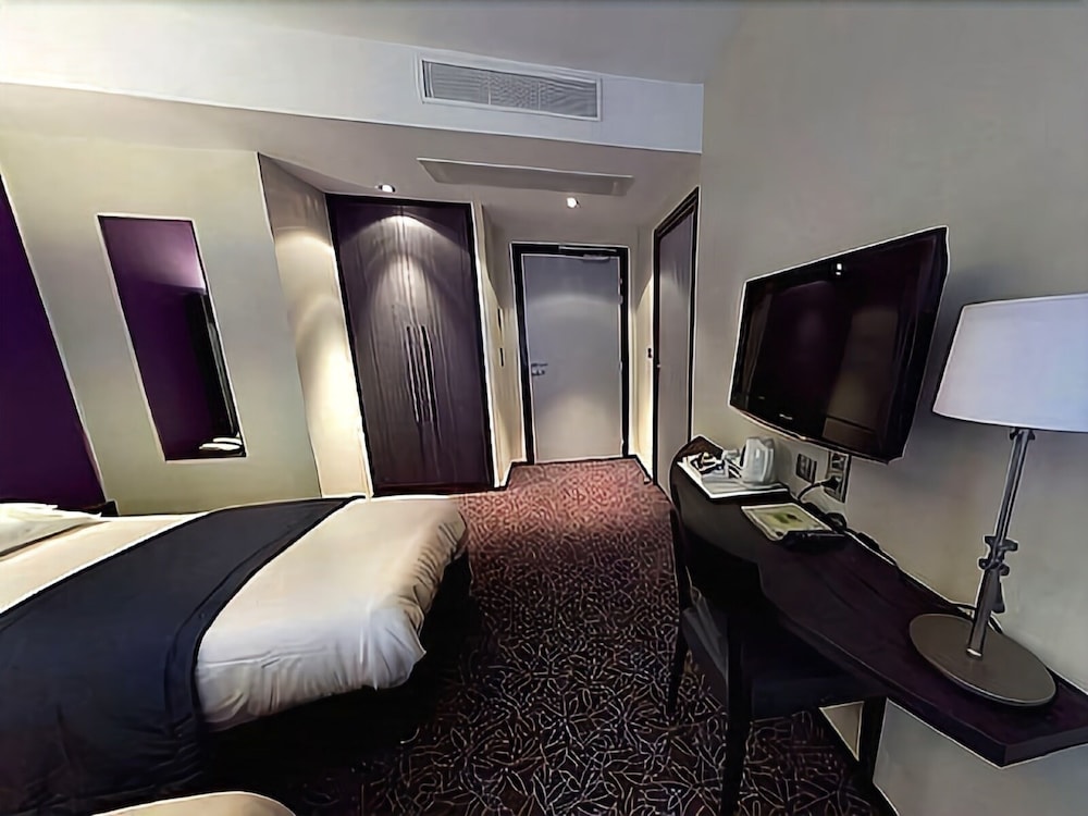 Hotel Victor Hugo Spa 33/76