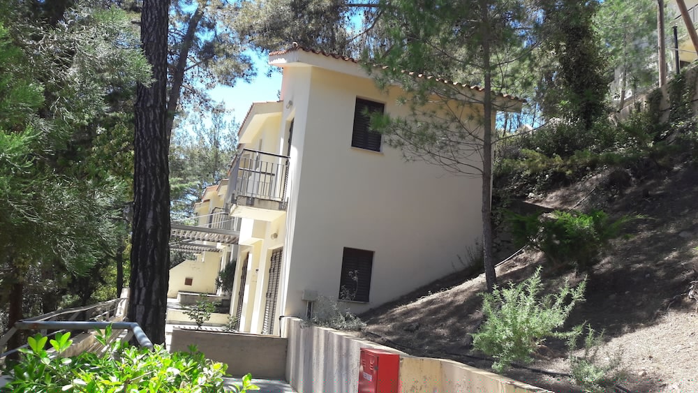 Poed Residence 6/50