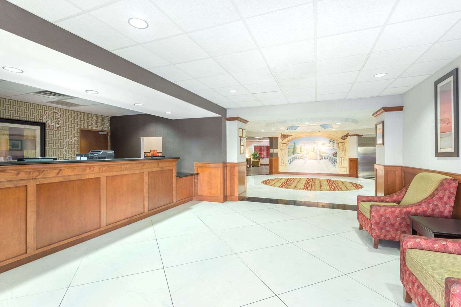 Hawthorn Suites By Wyndham Kingsland 2/12