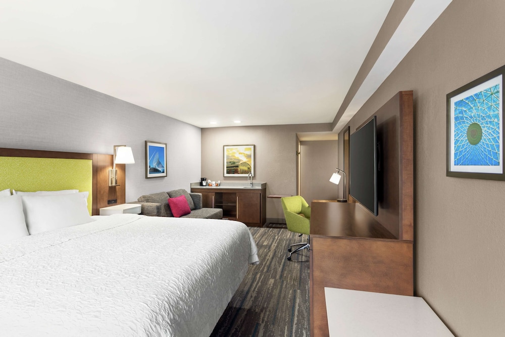 Hampton Inn Milwaukee/Brookfield 9/36