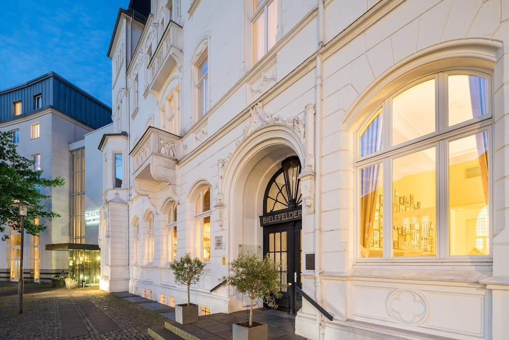 Steigenberger Hotel Bielefelder Hof 2/67