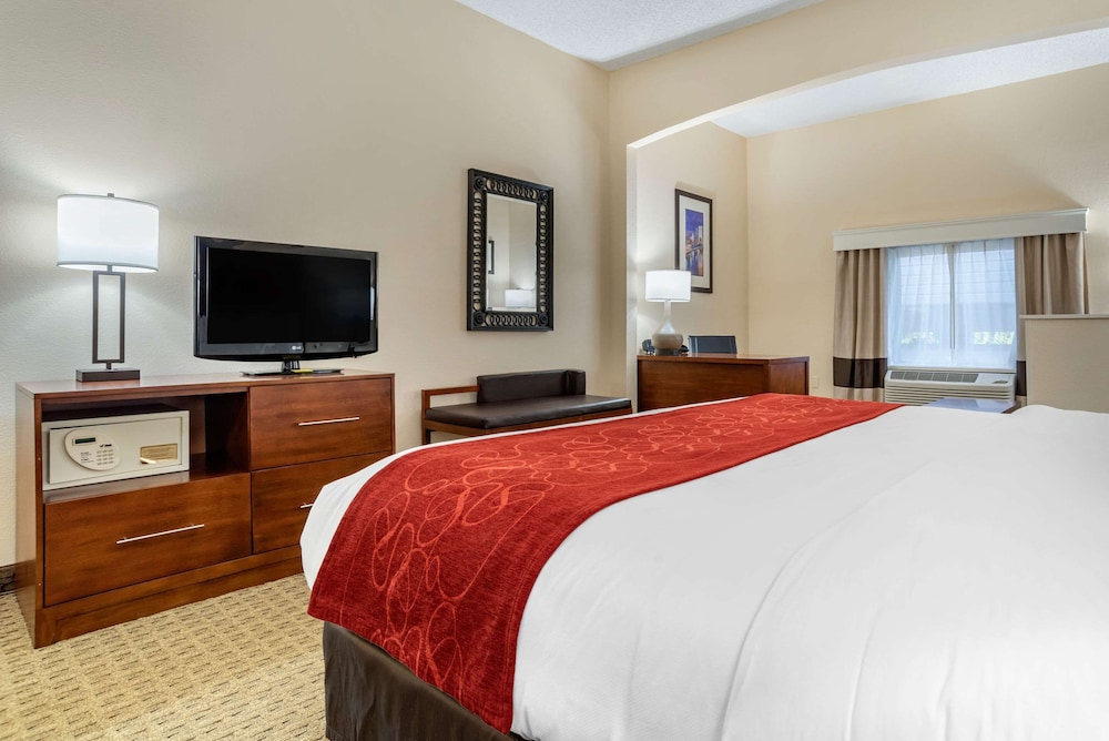 Comfort Suites Jacksonville Airport 11/30