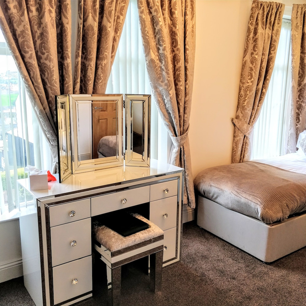 Angel House Bed Breakfast 17/38