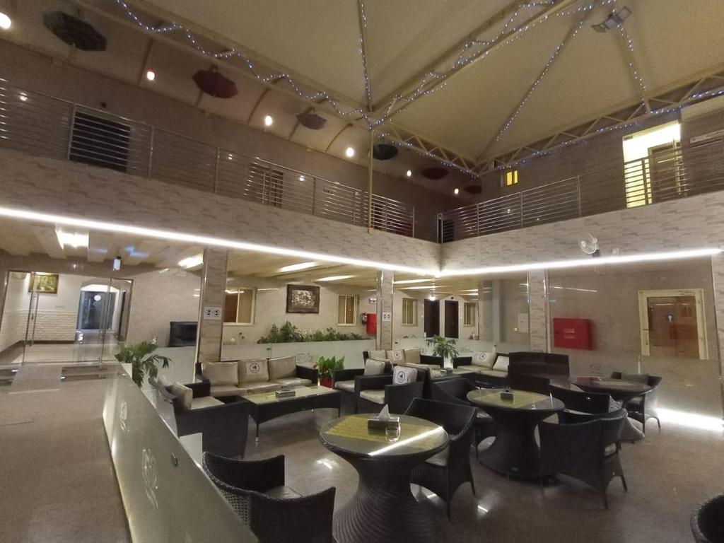 Celine Al Motamaiza Furnished Apartment 10/11