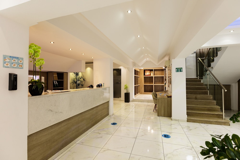 Kahlua Boutique Hotel 8/50