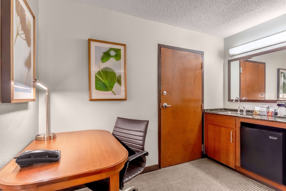 Lobby at Hyatt Place Charlotte Airport / Billy Graham Parkway, CHARLOTTE - NC