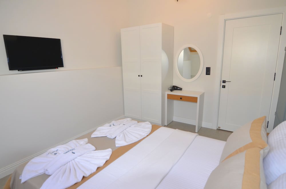 Juglans Suites 16/49