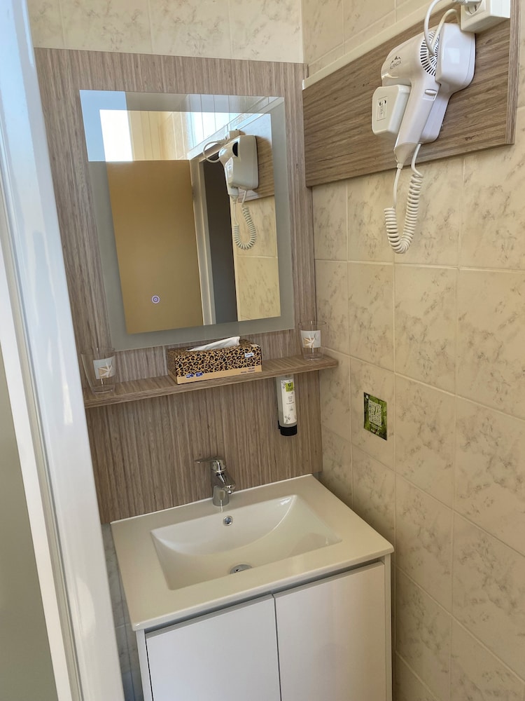 Hotel Villa Victorine 52/53