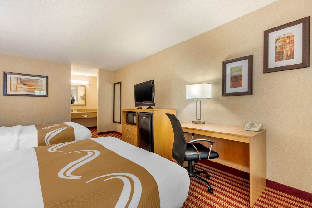 Quality Inn Exit 4 26/55