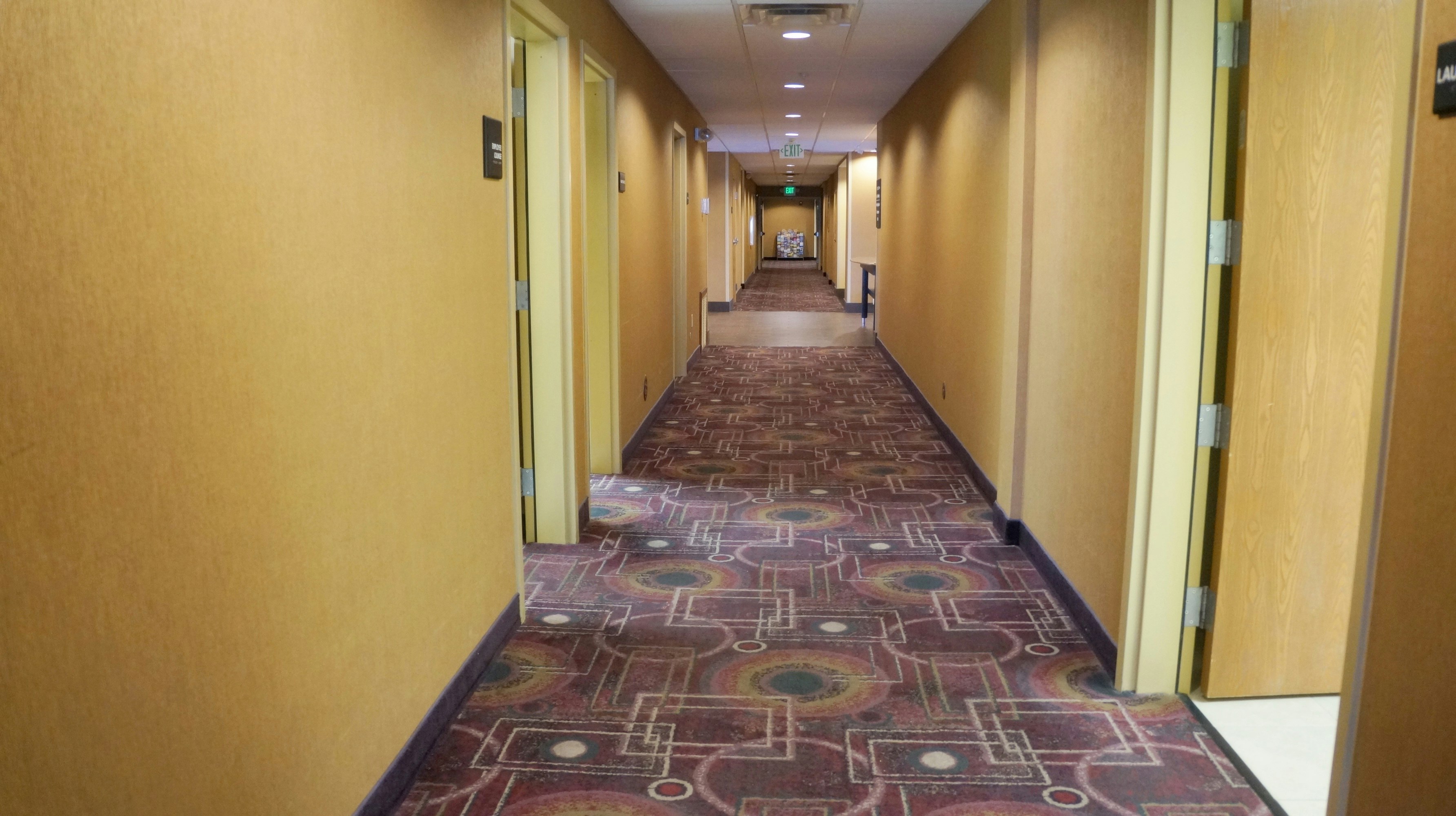 Hampton Inn & Suites Kingman 24/58
