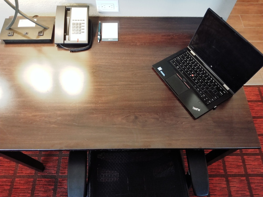 Homewood Suites by Hilton Calgary-Airport, Alberta, Canada 28/45