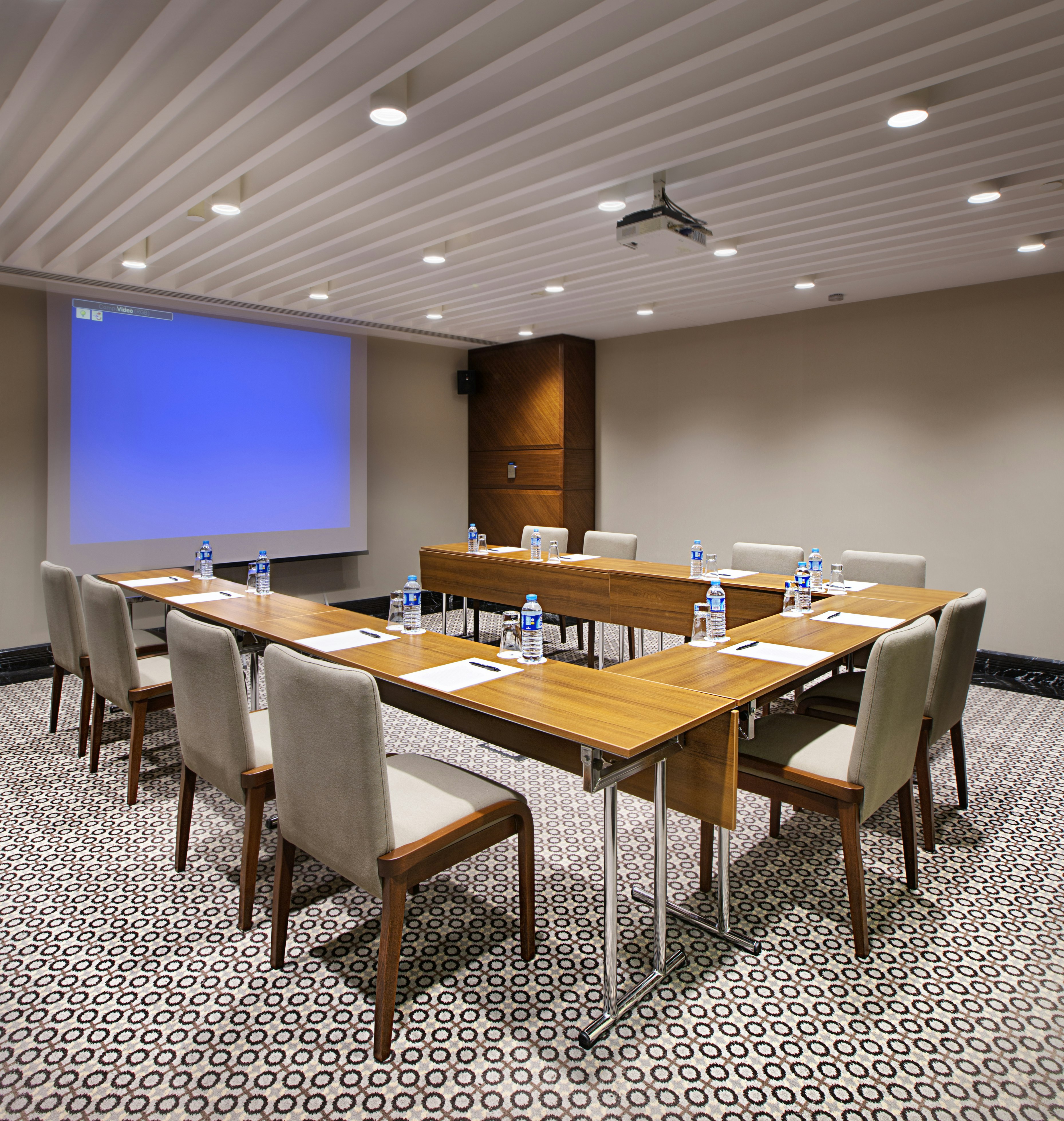 Doubletree By Hilton Istanbul Avcilar 73/77