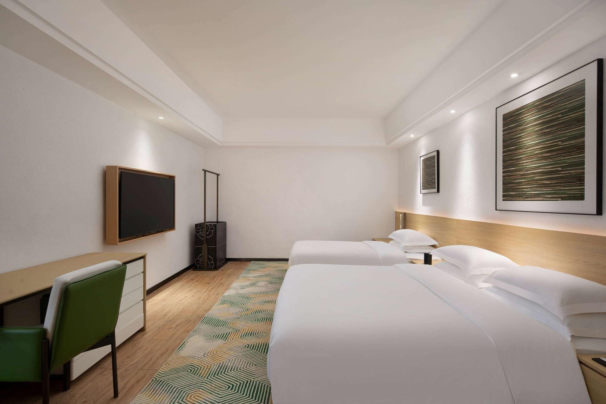Microtel by Wyndham Xishuangbanna City Center 5/15