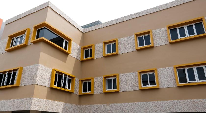 Reddoorz Plus Near Palembang Square Mall 4/33
