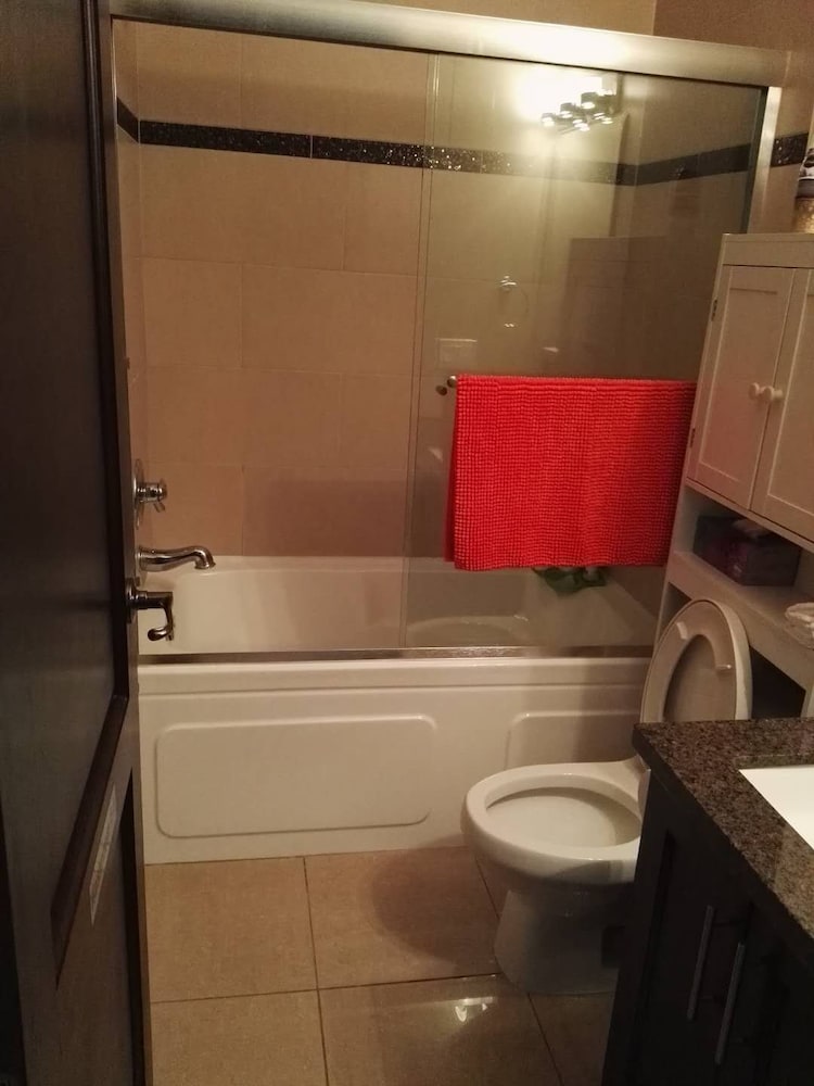 Sunny Island by White Rock 47/50