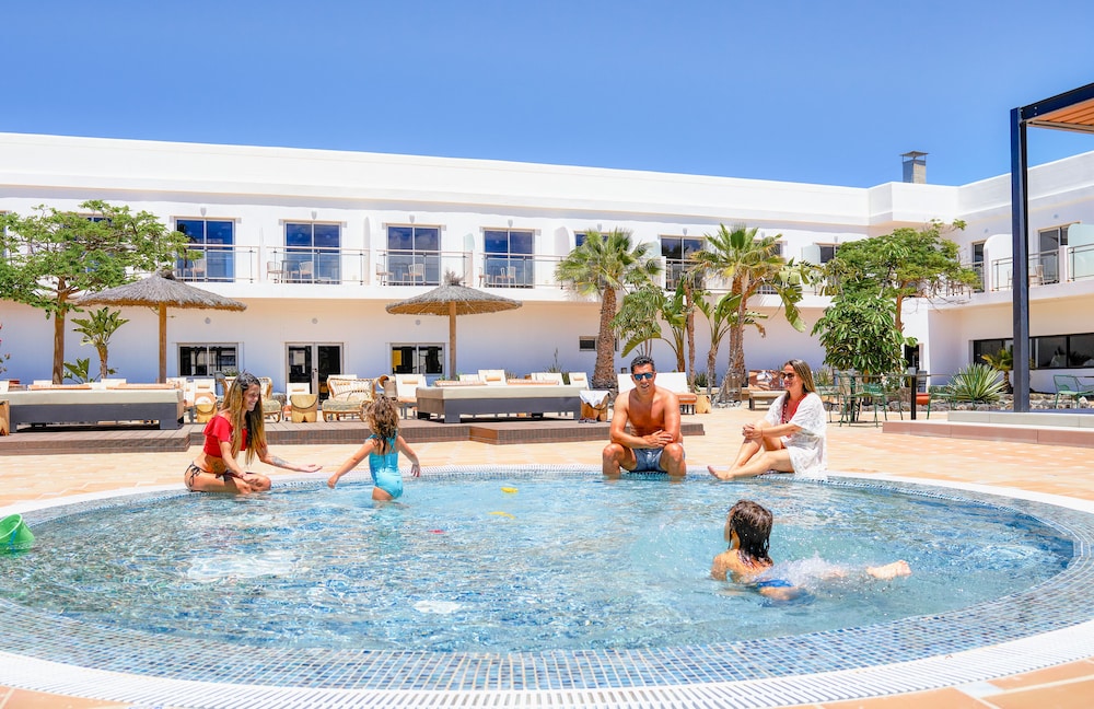 Hotel Coral Cotillo Beach 53/62