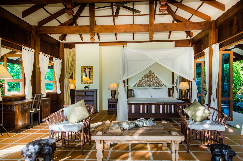 Koh Jum Beach Villas 53/76