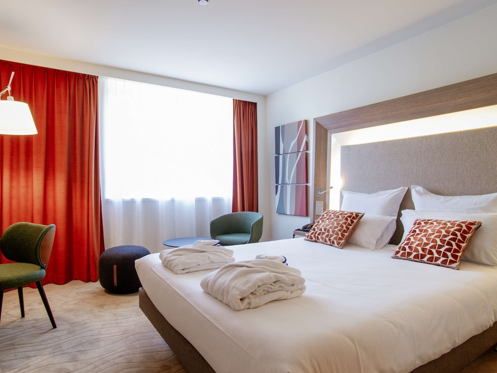 EXECUTIVE, DOUBLE BED, RIVER VIEW