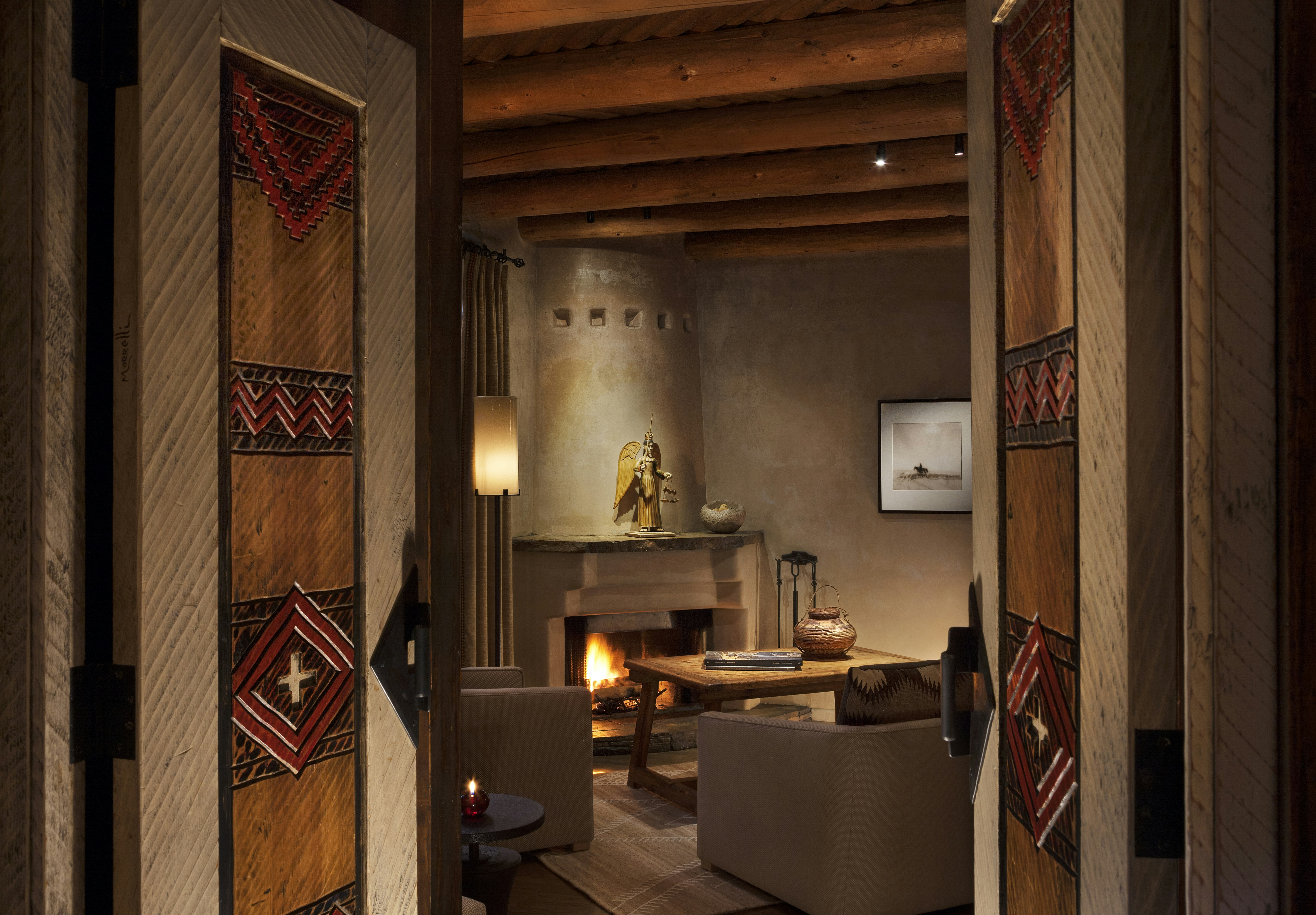Rosewood Inn of the Anasazi 16/75