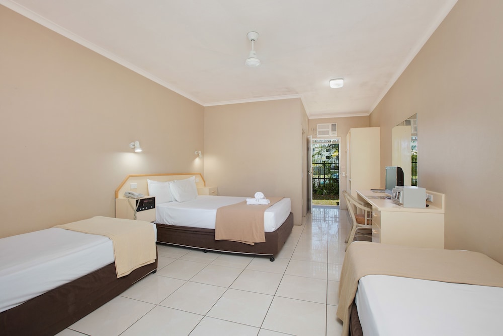 Hotel Tropiq 51/95