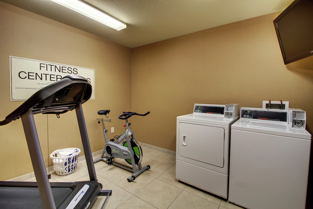 Cobblestone Inn & Suites - Harvey 26/50