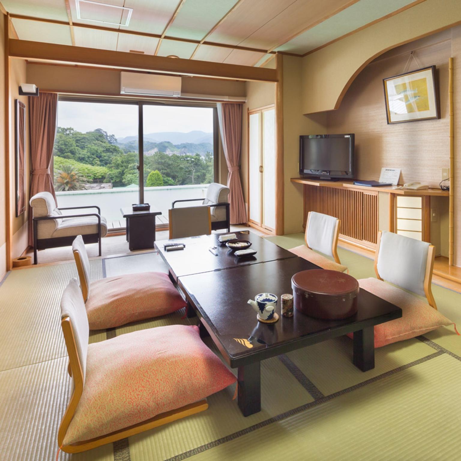 Japanese, Standard, 3 Futon Beds, Ocean View