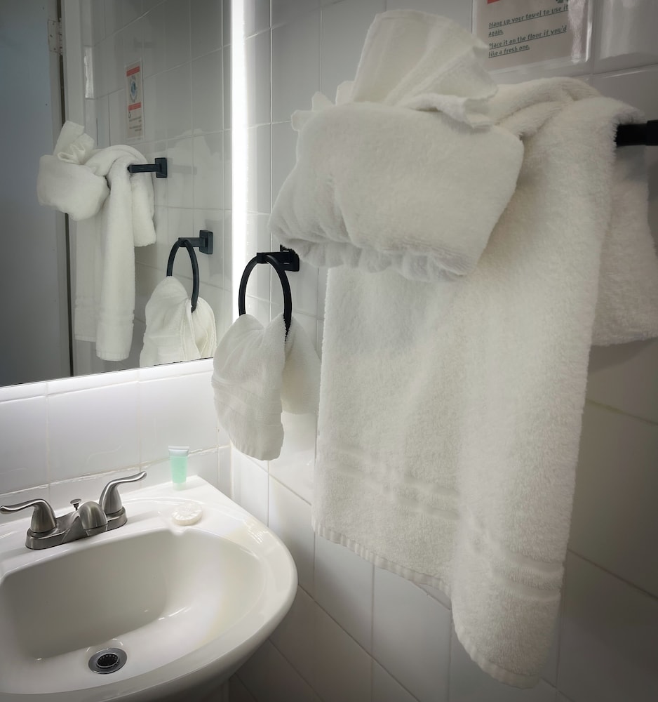 Canario Boutique Hotel 65/66