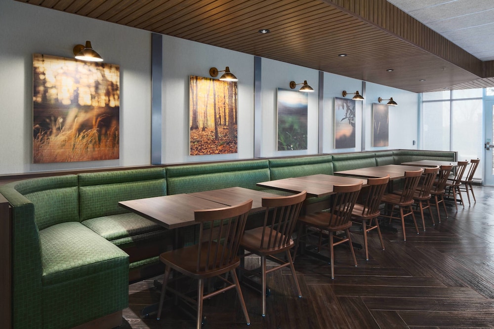 Fairfield Inn & Suites By Marriott Kenosha Pleasant Prairie 2/34