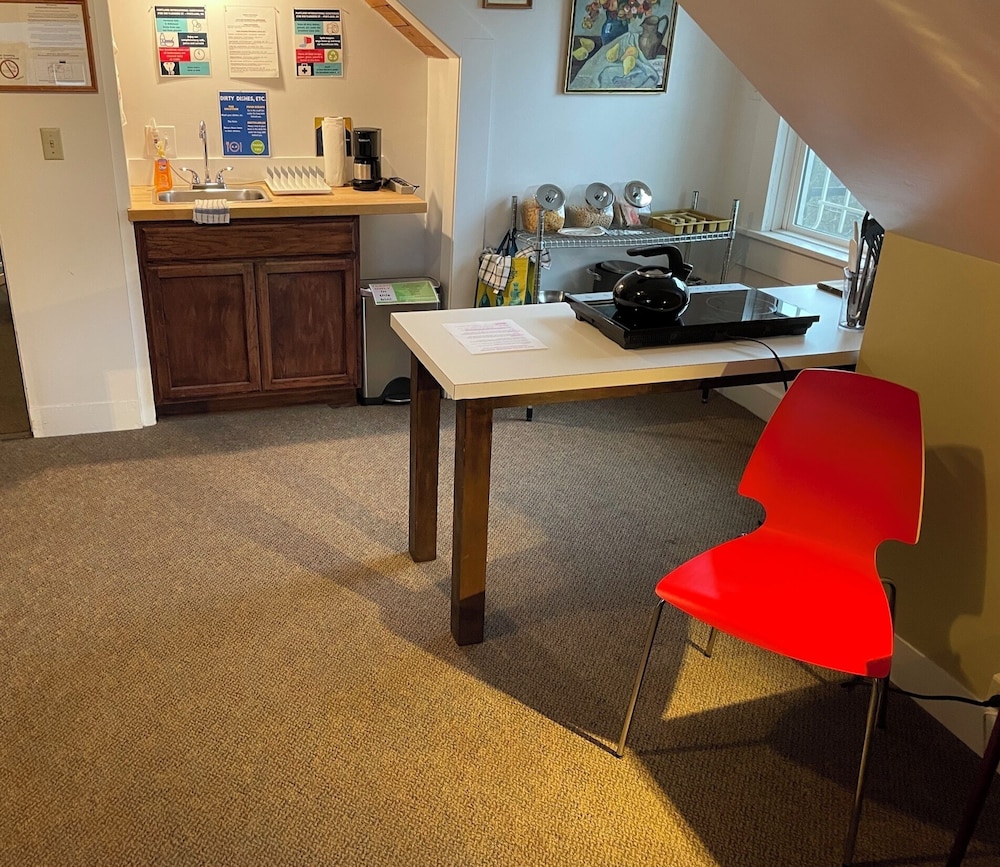 Portland International Guesthouse 38/50