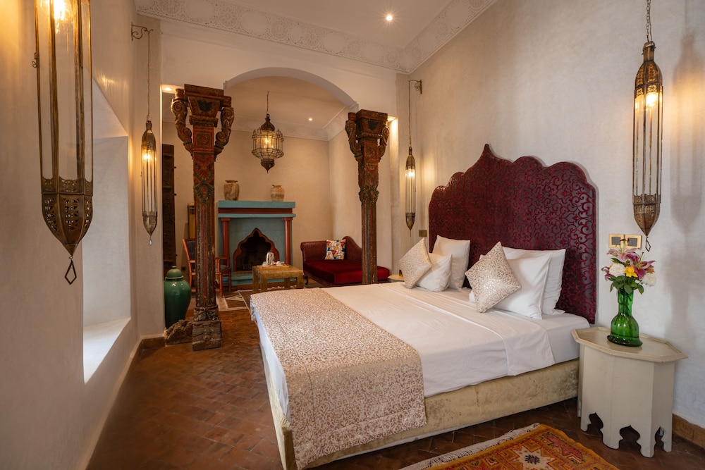 Riad Si Khalifa 15/84