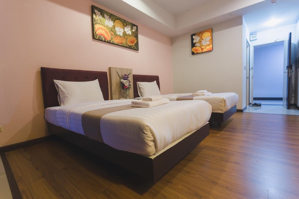 Phatra Boutique Hotel 21/44