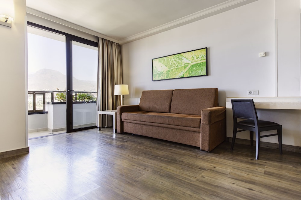 Spring Hotel Bitacora 42/68