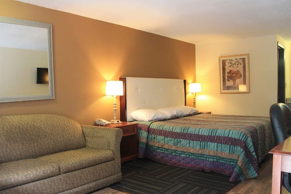 Travelodge by Wyndham Laurel 34/59